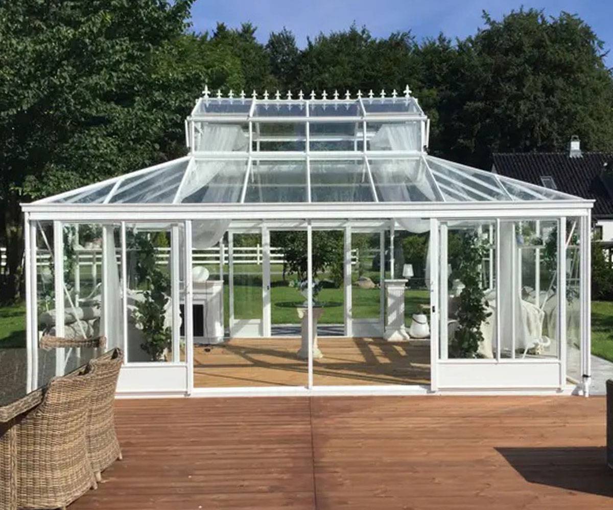 outdoor garden greenhouse