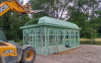 Commercial greenhouse installation