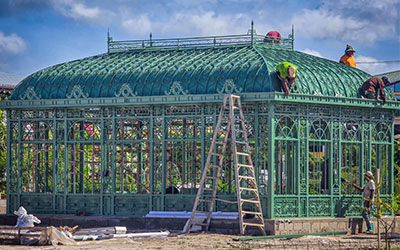 Private residential greenhouse installation