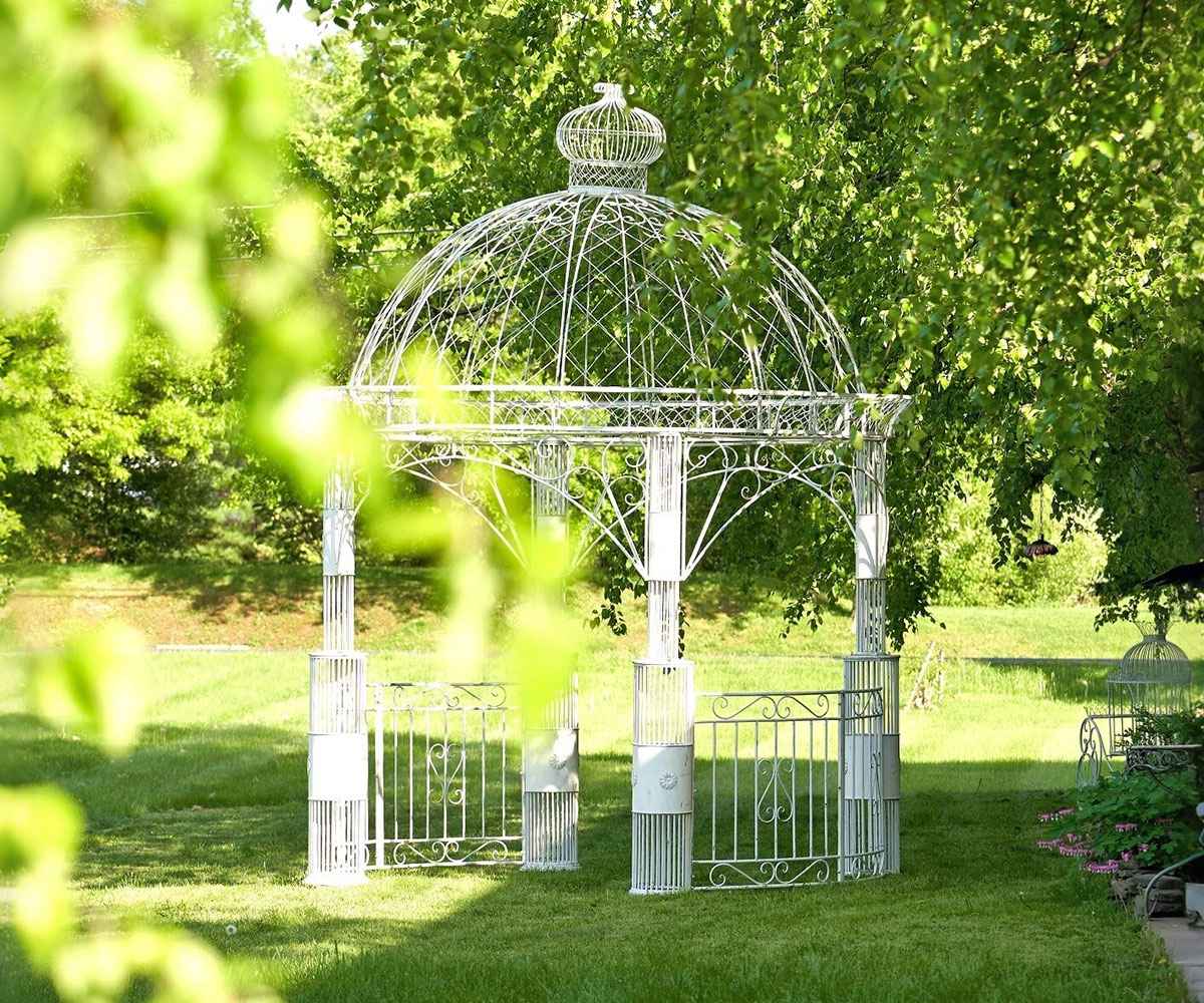 white metal round gazebo