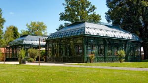 large-custom-greenhouse