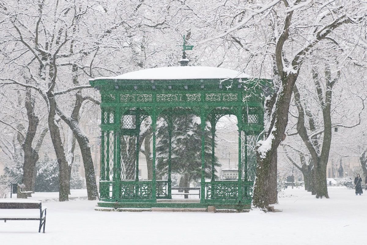Zichy Park pavilion in winter